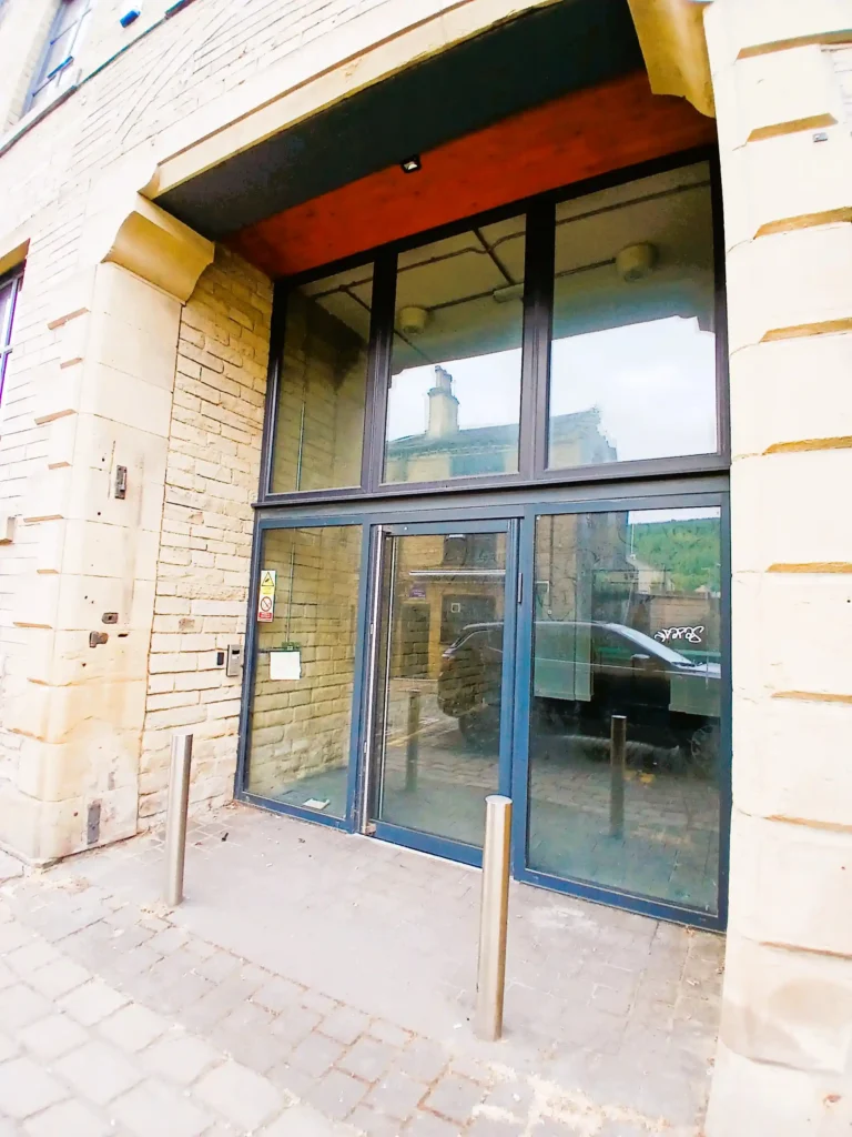 7 lift entrance