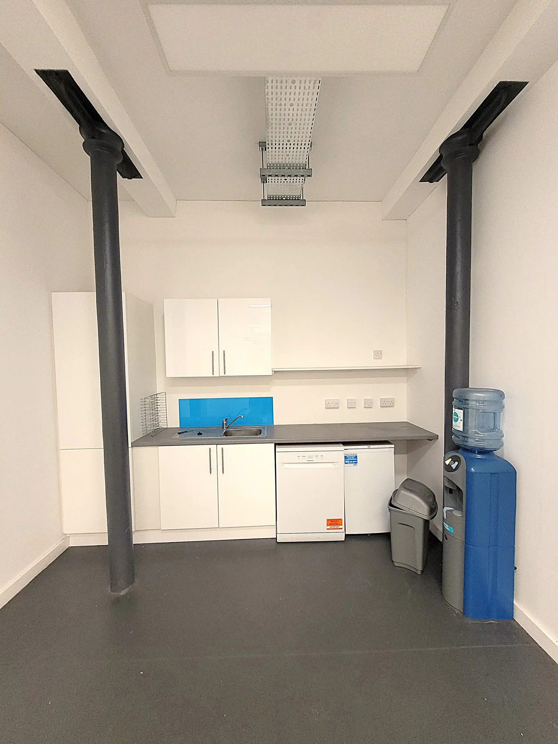 staff kitchen gnd floor